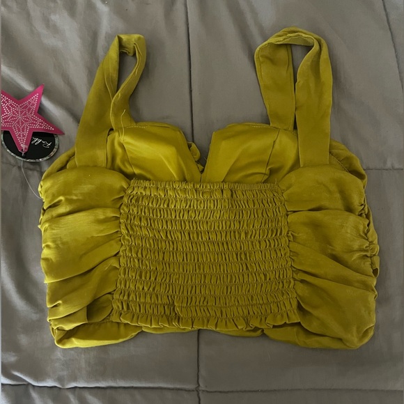 NWT Satin Crop Tank - Picture 2 of 3